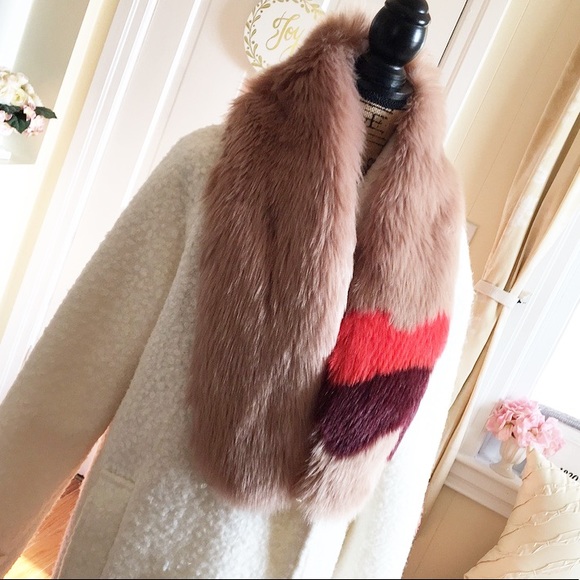 F L A S H • SALE • NWT • ANN TAYLOR Faux Fur Stole Scarf Wrap - Picture 3 of 11